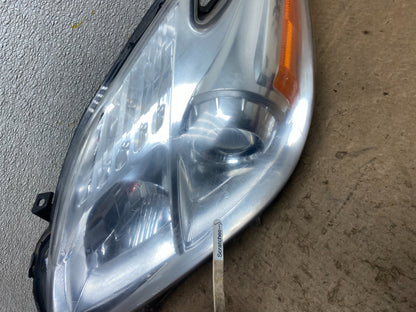 2010 - 2011 Toyota Prius Left Driver LH Halogen Headlight Oem Y7069 DW3