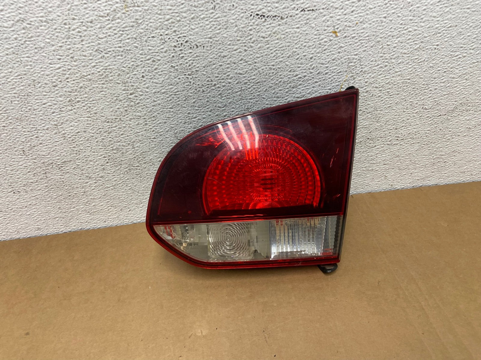 2010 to 2014 Volkswagen Golf GTI Hatchback Right Inner Tail Light AD2611 LK0