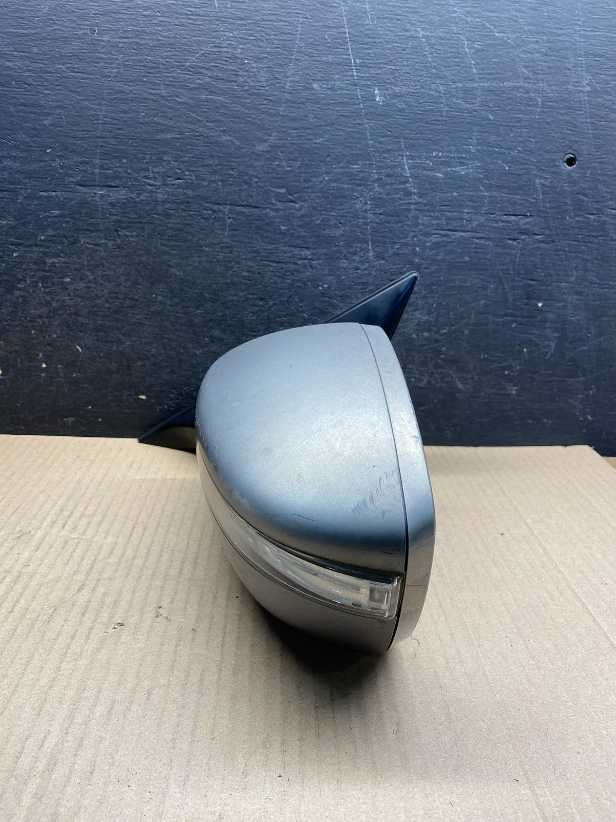 2009 to 2014 Hyundai Genesis Sedan Left Driver Turn Signal Door Mirror AI0324 DG8