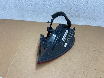 2015 2016 2017 Chrysler 200 Sedan Left Driver LH Side Tail Light AE2977 LK5