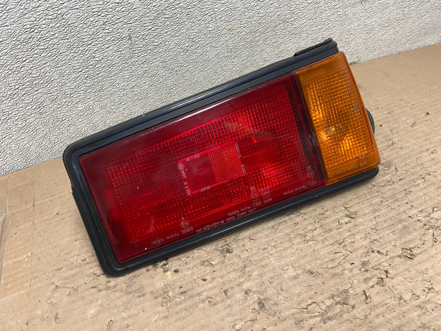 1982 to 1983  Toyota Celica Right Passenger RH Side Tail light AA9754 DG2