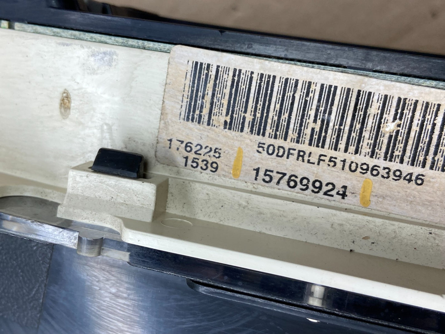 2001 to 2002 Chevrolet Express Speedometer Cluster Gauge OEM AB1925 DG6