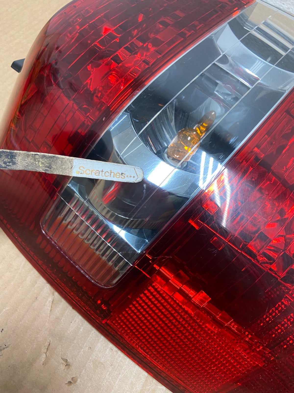 2004-2007 Toyota Highlander Left Driver LH Side Tail Light AI6742 LK3