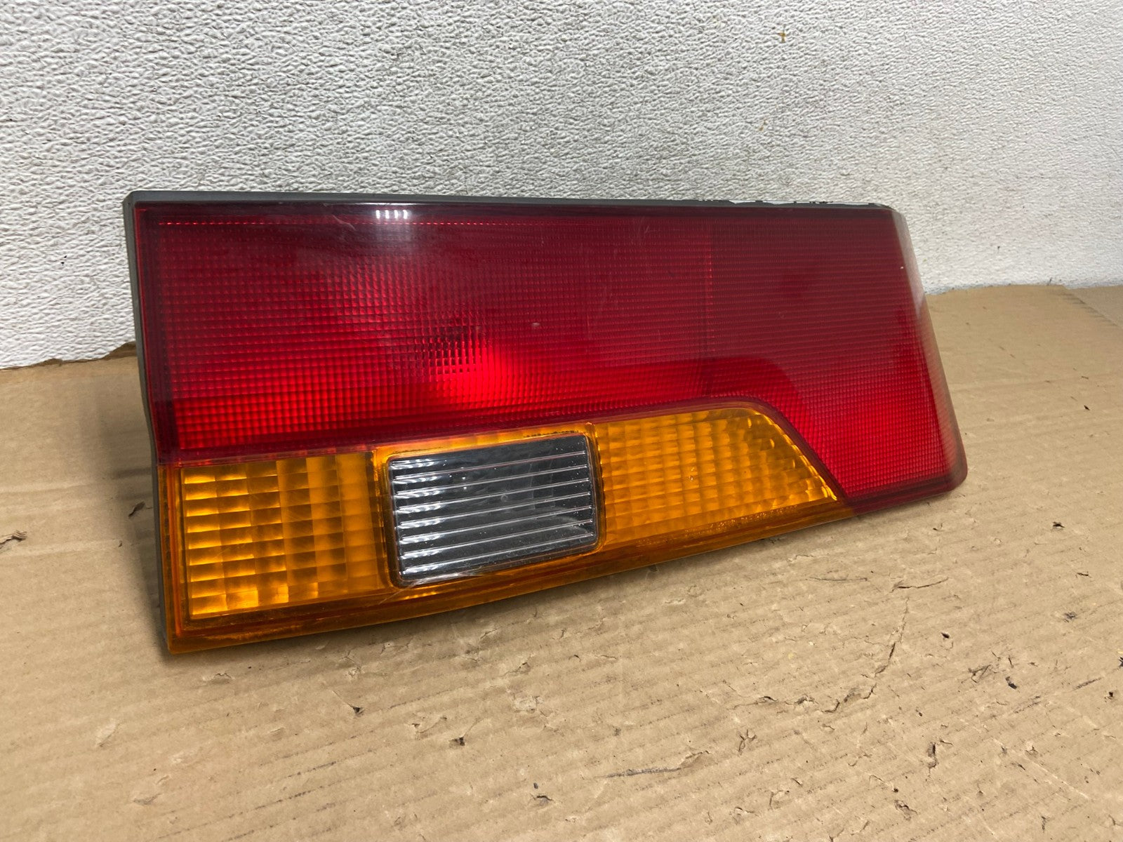 2002 2003 2004 Honda Odyssey Left Driver LH Side Tail Light Inner AG8256 LK1