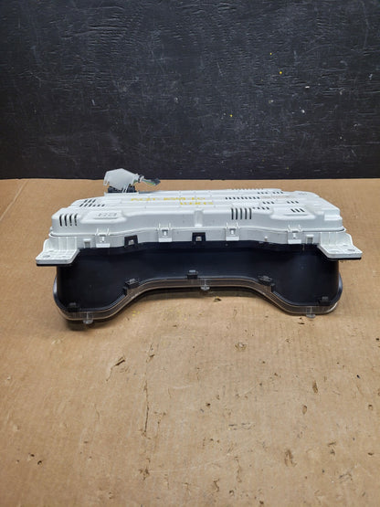 2010 Ford E150 VAN Gauge Speedometer Cluster H7813 DG15