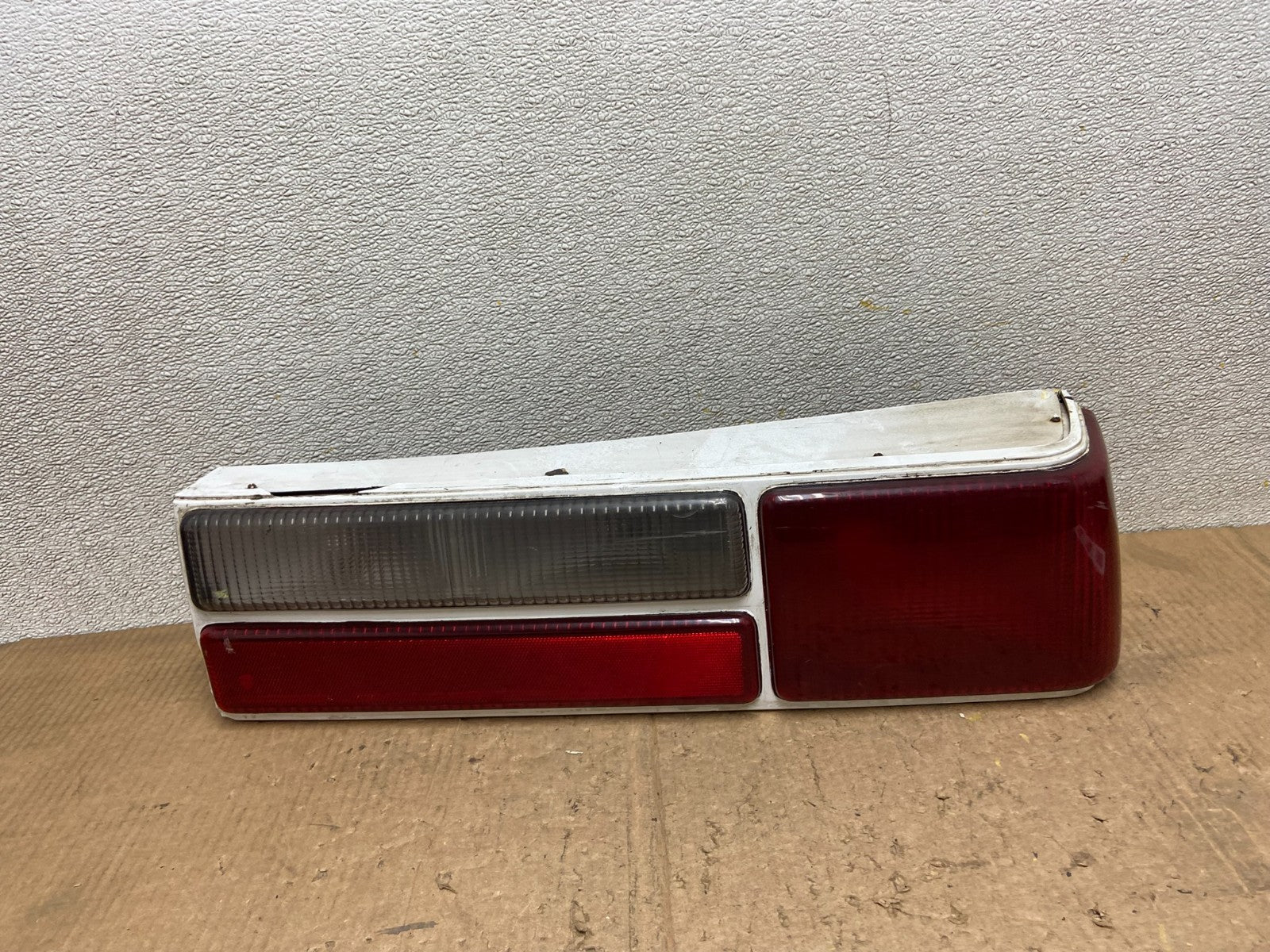 1987 to 1993 Ford Mustang Foxbody LX Tail Light Lens Passenger Side OEM AA71330