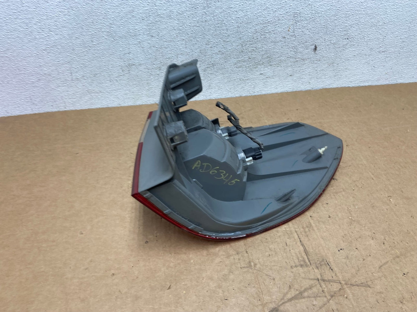 2005 2006 2007 Honda Odyssey Left Driver LH Side Tail Light AD6346 LK5