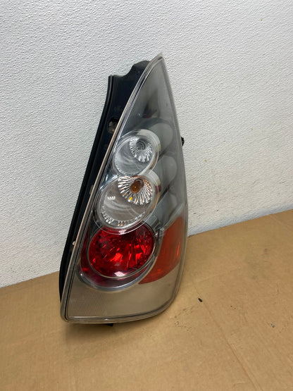 2006 2007 Mazda 5 Right Passenger RH Side Tail Light AD0723 LK2