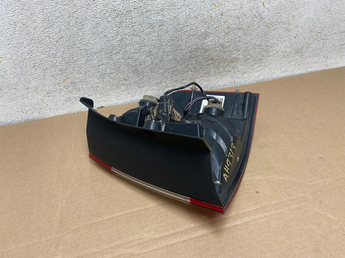 2011 2012 2013 2014 Ford Edge Left Driver Lh Side Tail Light AH9313 LK4