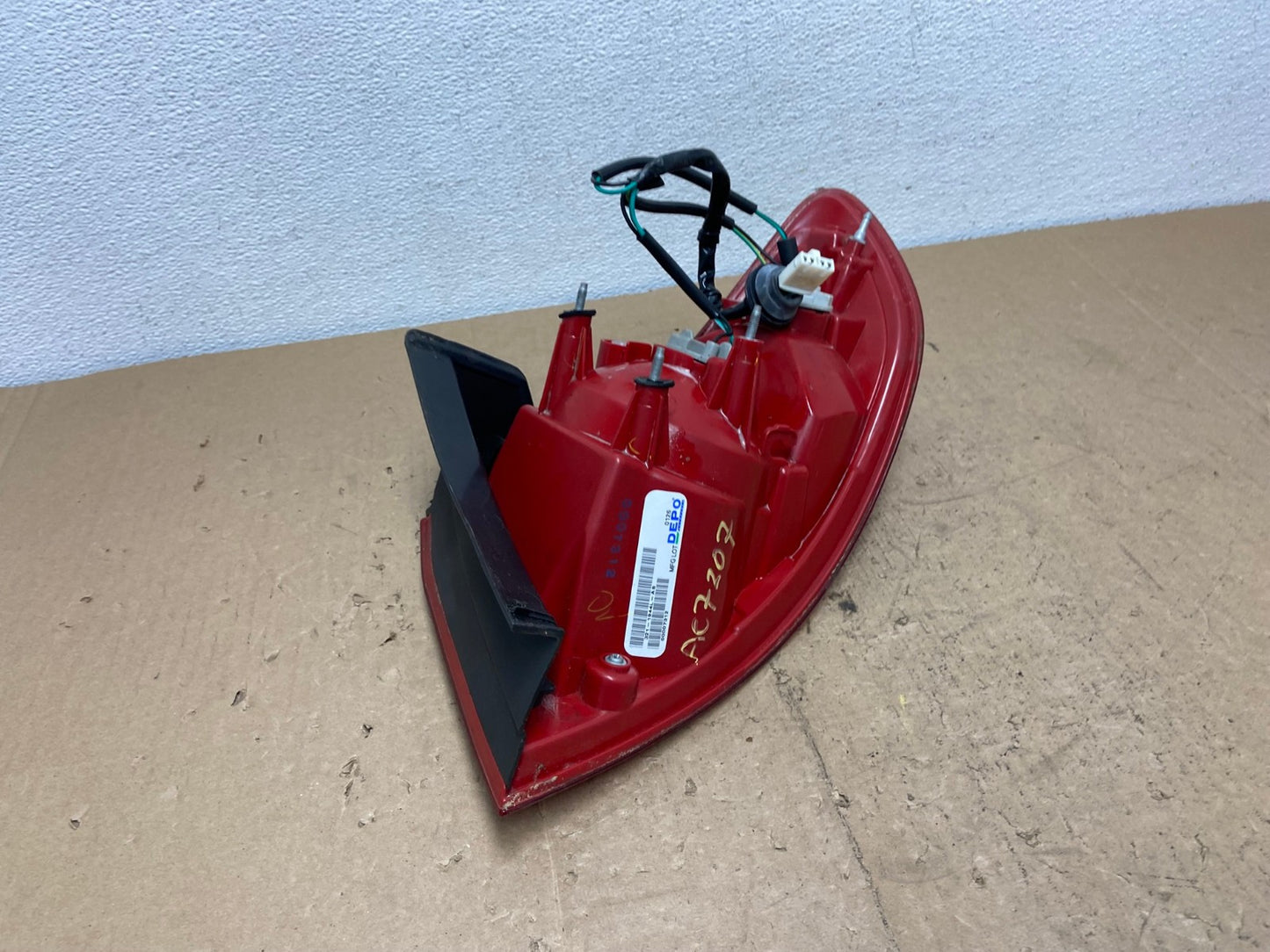 2007 - 2009 Hyundai Santa Fe Left Driver LH Side Tail Light DEPO AC7207 LK6