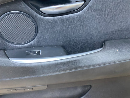 2010-2017 BMW F07 535i 550i GT Front Right Passenger RH Door Panel j2265 DG3