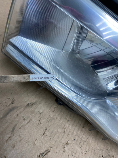 2014 - 2016 Toyota Highlander Left Driver LH Halogen Headlight AE8825 LK4