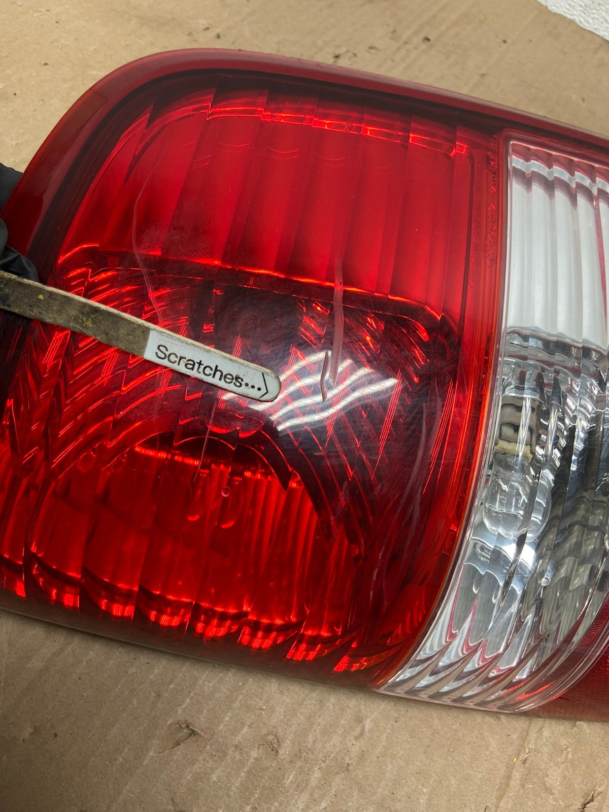 2004 to 2008 Ford F150 F-150 Right Passenger RH Side Tail Light AE9207 LK3