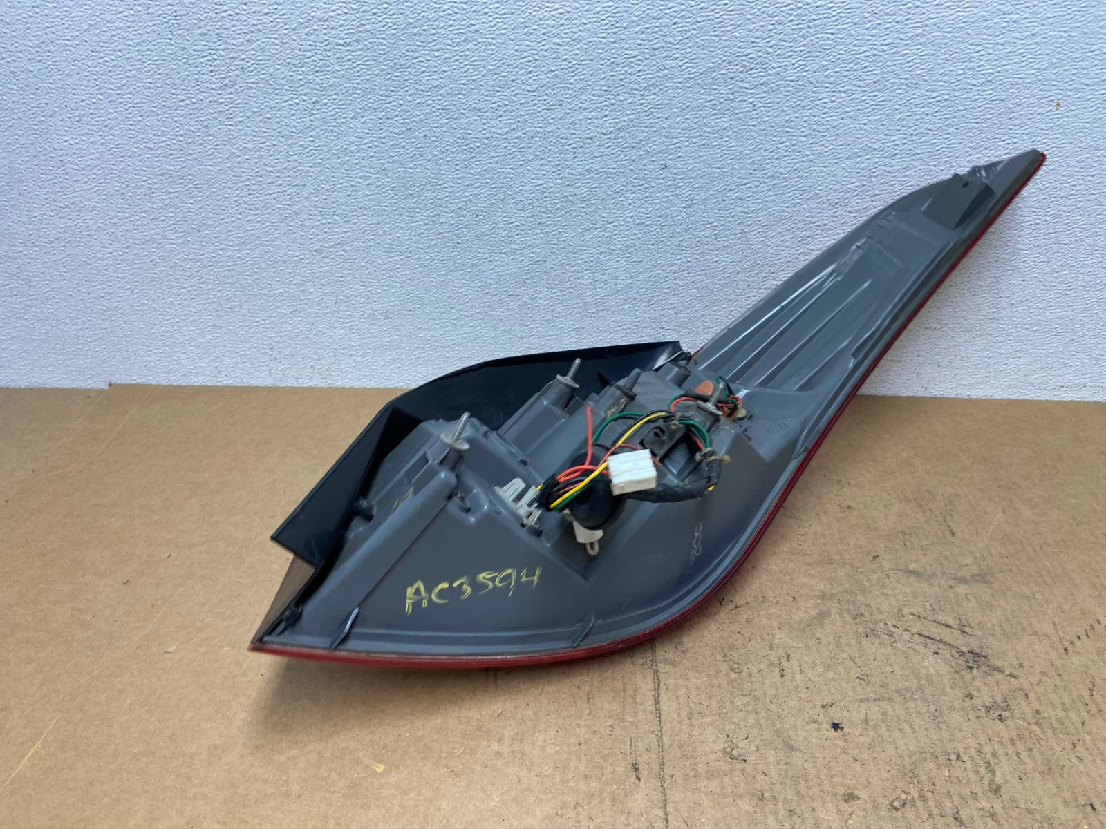 2011 2012 2013 Hyundai Elantra Sedan Left Driver Side Tail Light OEM AC3594 LK7
