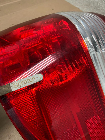 2005 2006 2007 Honda Odyssey Right Passenger RH Side Tail Light Oem Y0103 DW3
