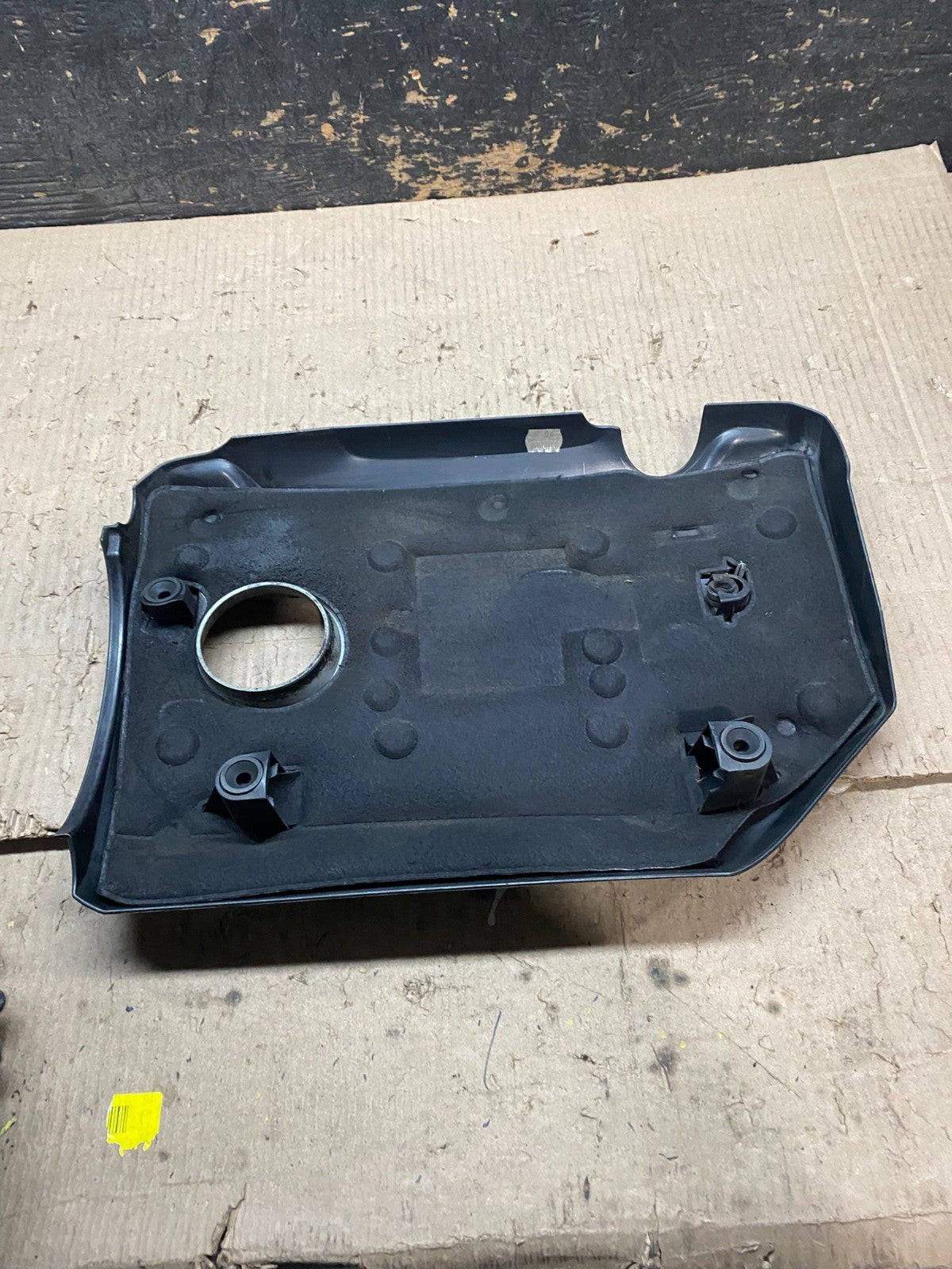 2005-2010 Volkswagen Mk5 2.0 TSI Passat Jetta Engine Cover x8200 DG4
