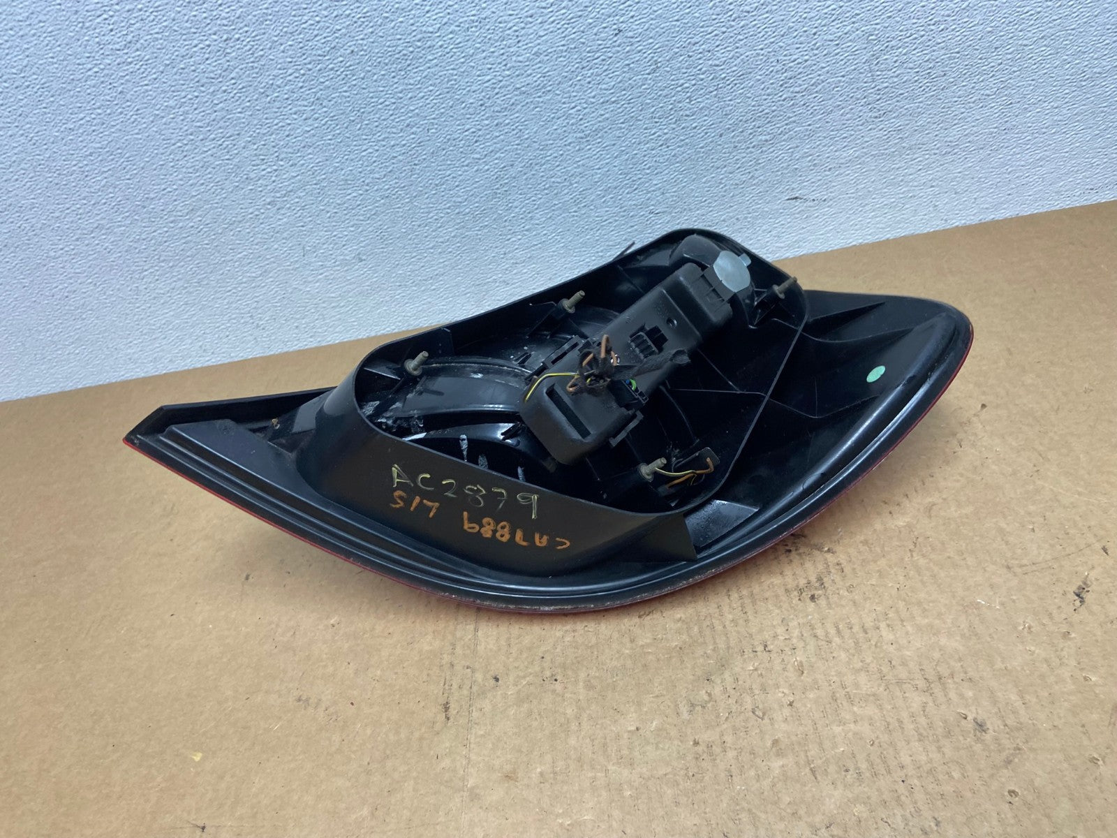 2002-2005 Mercedes C C230 Kompressor Coupe Left Driver Tail Light Oem AC2879 LK4