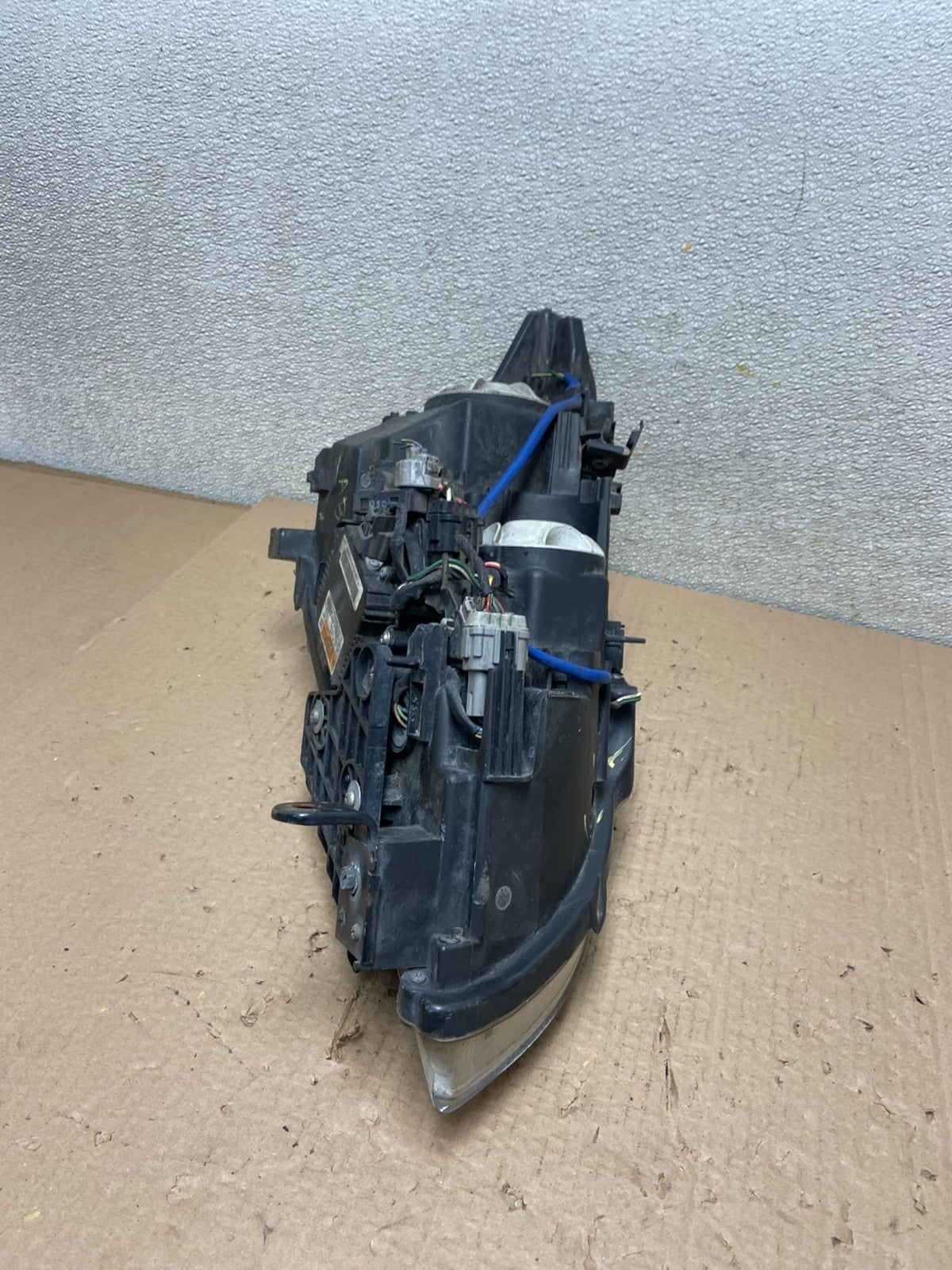 2011 to 2013 Infiniti M37 M56 Left Driver LH Side HID Xenon Headlight AB2533 DW10