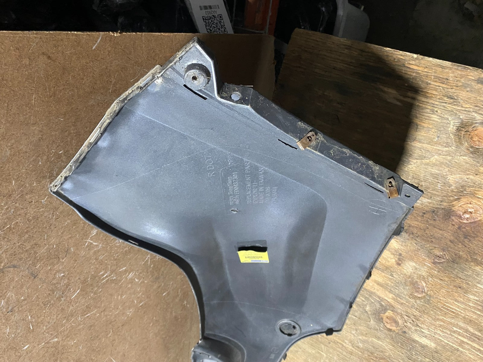 2011 to 2015 Ford Explorer Front Bumper Upper Cover AB79136