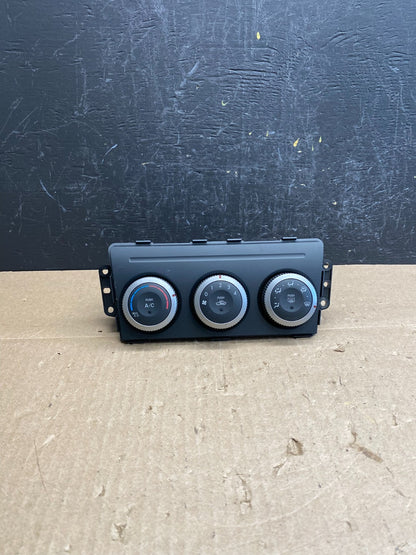 2009 - 2013 Mazda 6 A/C Manual Climate Control Panel AC6416 DG0