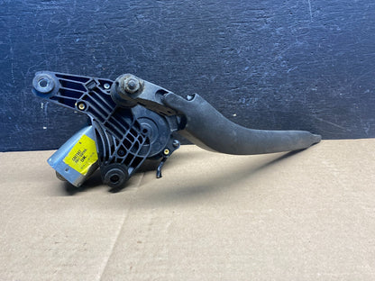 2008 to 2012 Buick Enclave Windshield Rear Wiper Motor AE8238 DG0