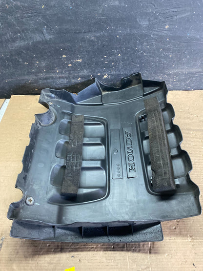 2005 to 2007 Honda Odyssey Black Engine Cover OEM R5094 DG7