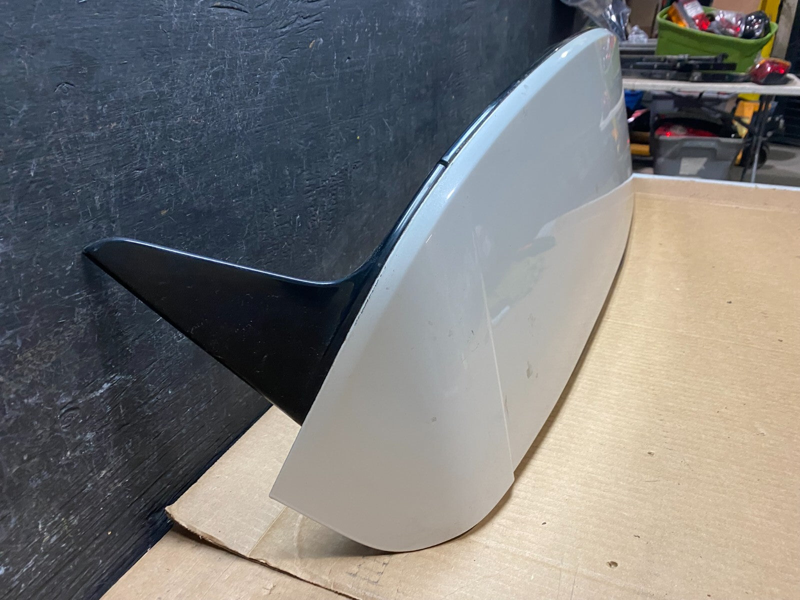2015 to 2019 Lincoln Mkc Rear Trunk Lid Spoiler Lift Gate G5589 DG12