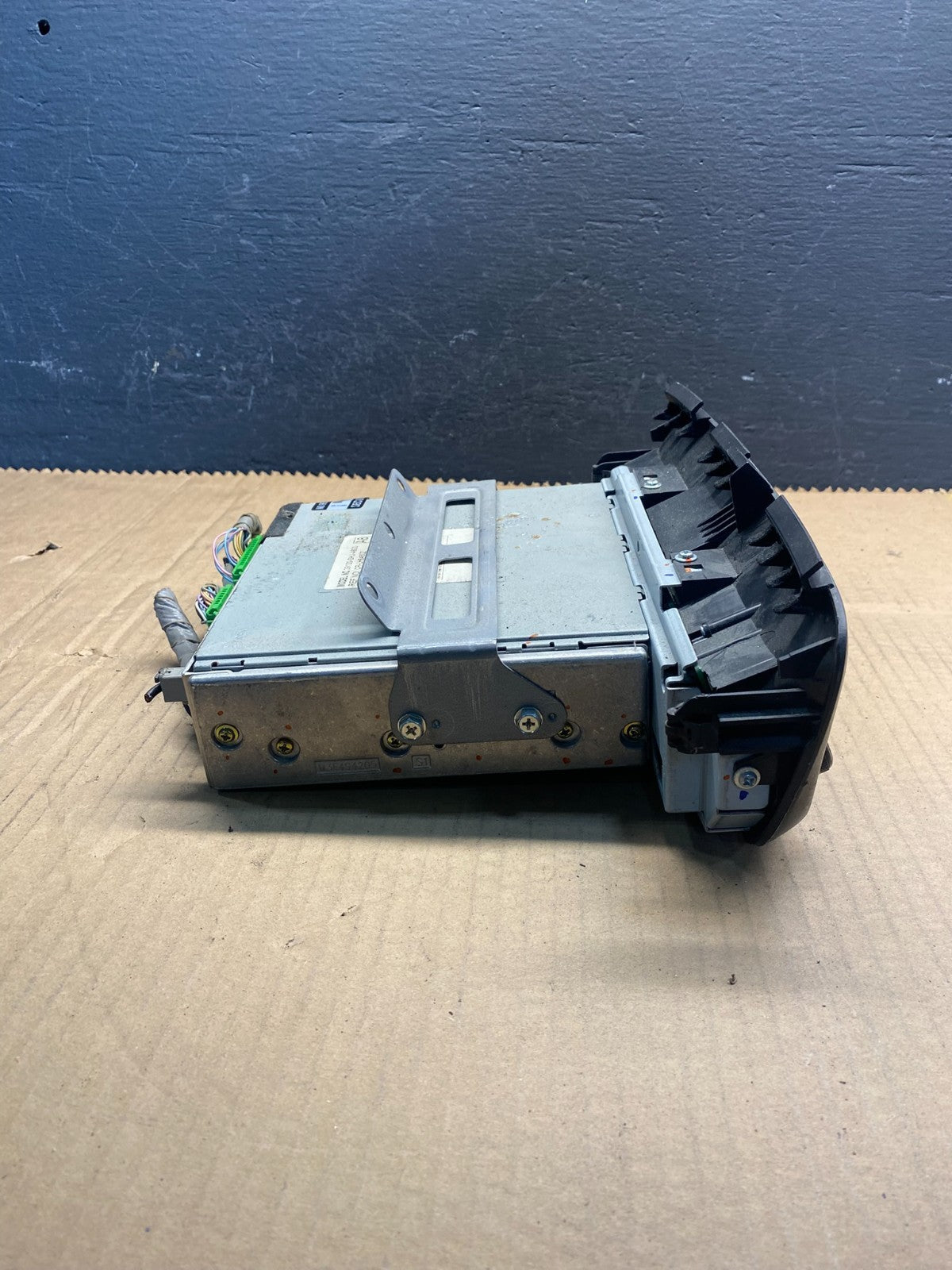 2005 to 2010 Honda Odyssey Am Fm Cd Player Radio Receiver ac7863 DG2