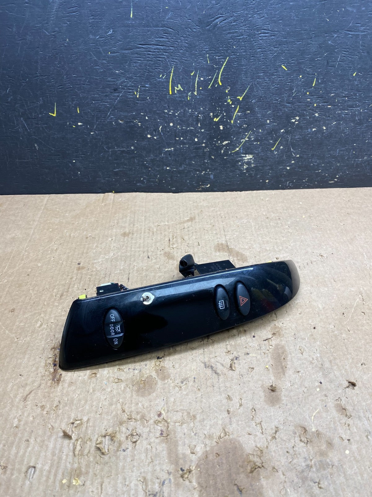 2004 to 2010 Toyota Sienna Right Side Radio Switches Bezel Trim OEM z4594 DG0