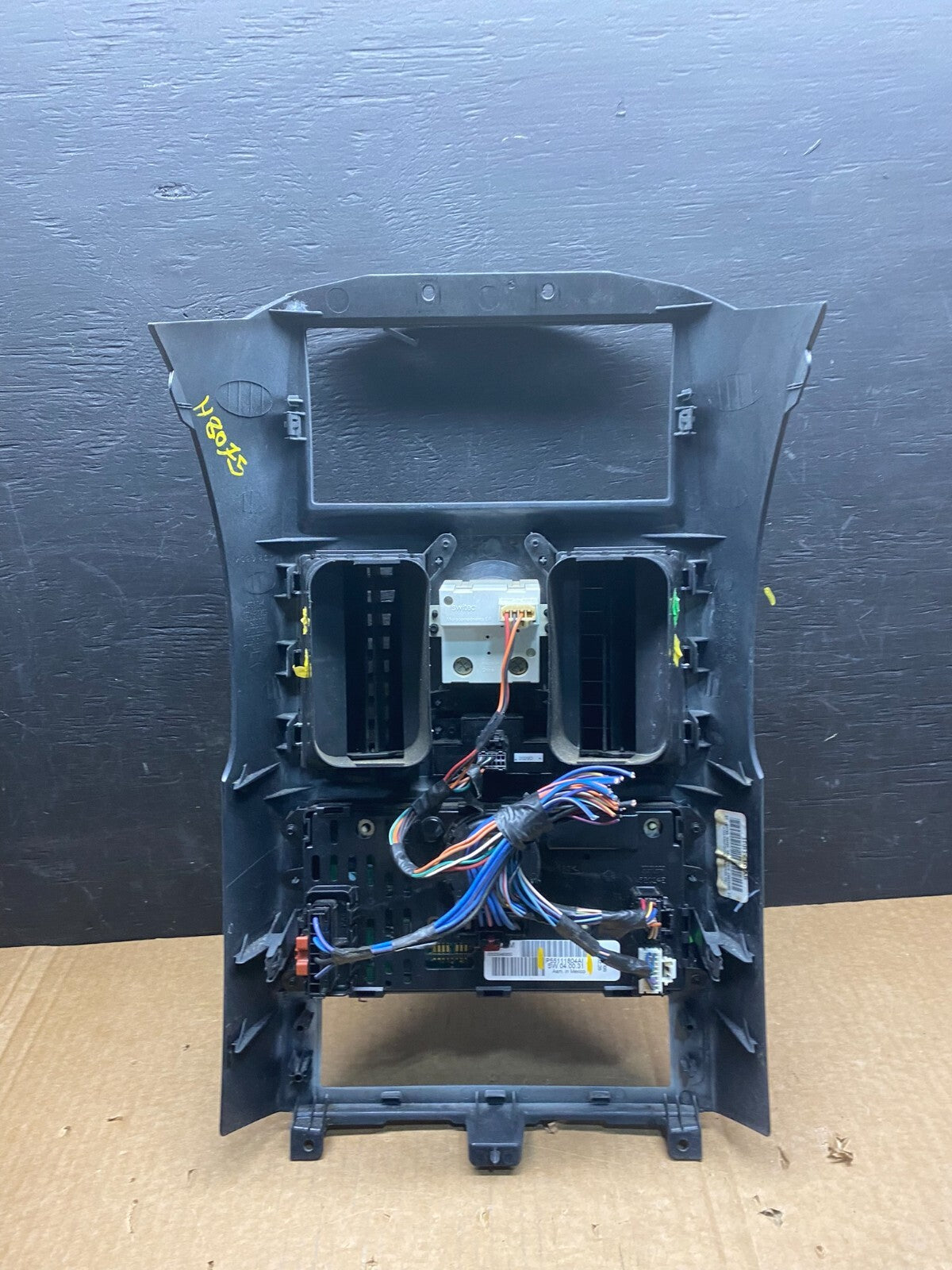 2008 - 2010 Dodge Grand Caravan Radio Bezel Climate Control Heat AC Heater H80755