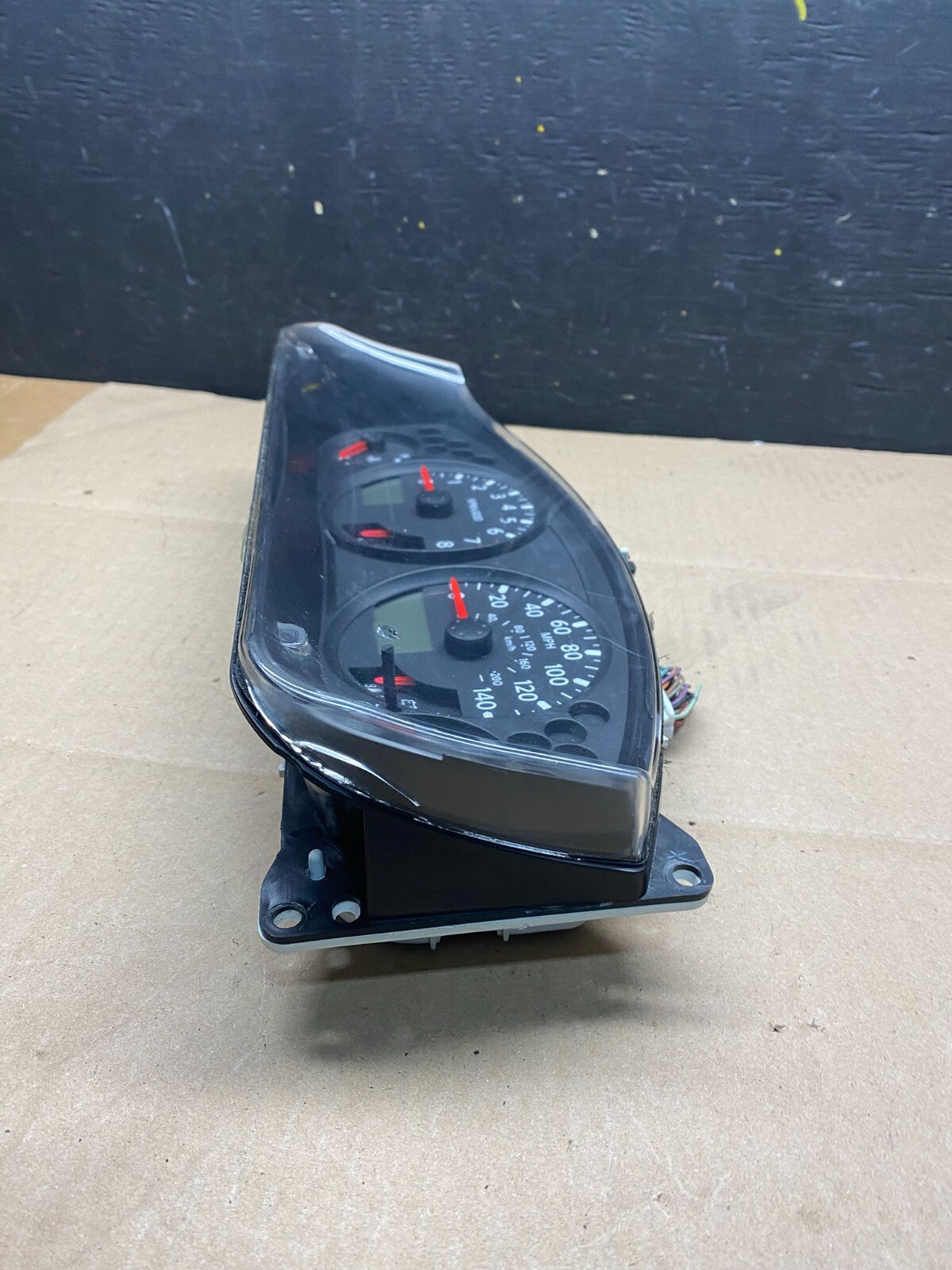 2005 Nissan Xterra Frontier Speedometer Cluster Gauge OEM J9652 DG3