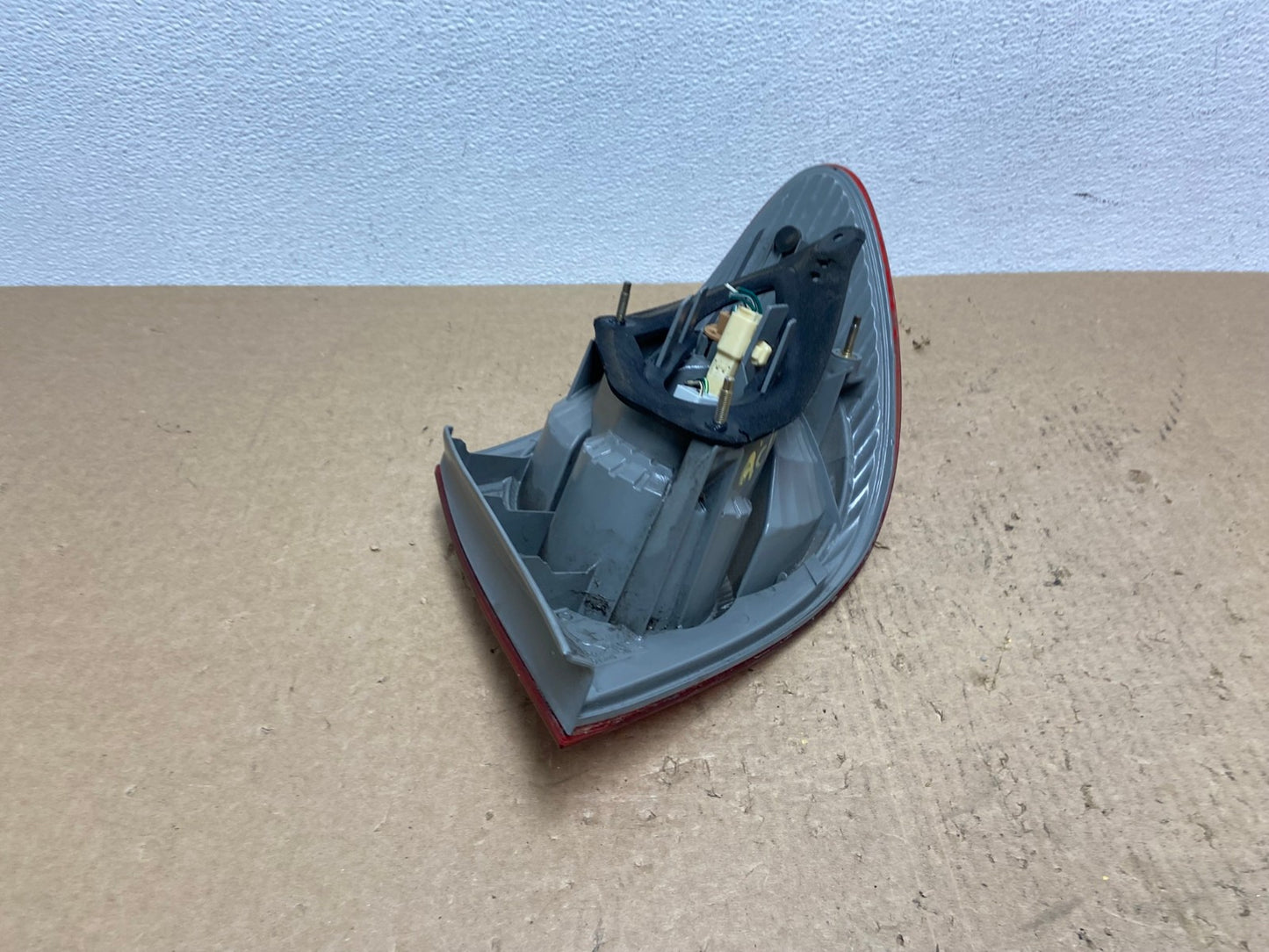 2005 to 2008 Toyota Corolla Left Driver Lh Side Tail Light AD2499 LK4