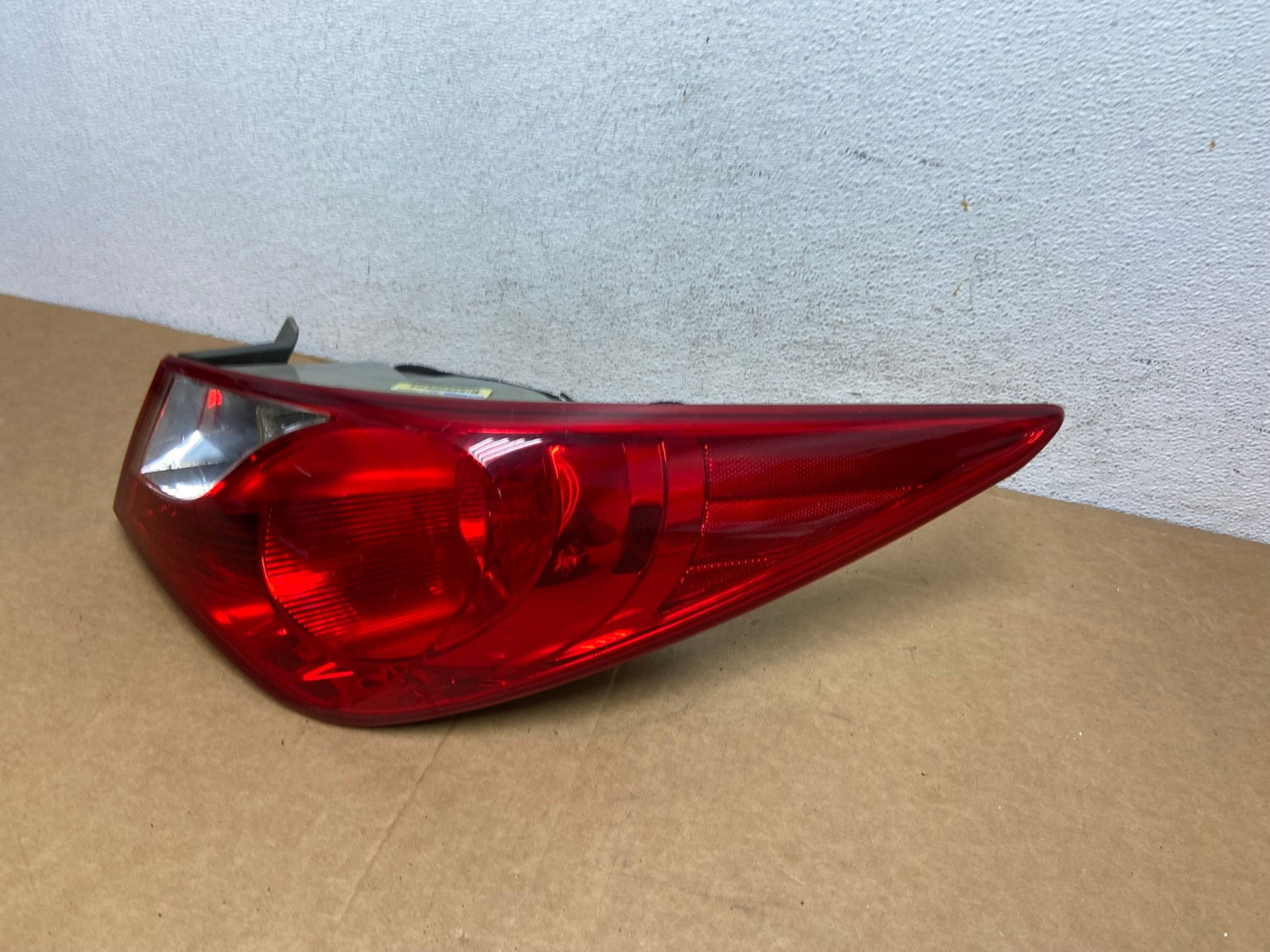 2011 2012 2013 Hyundai Sonata Right Passenger RH Tail Light TYC AD4423 LK1