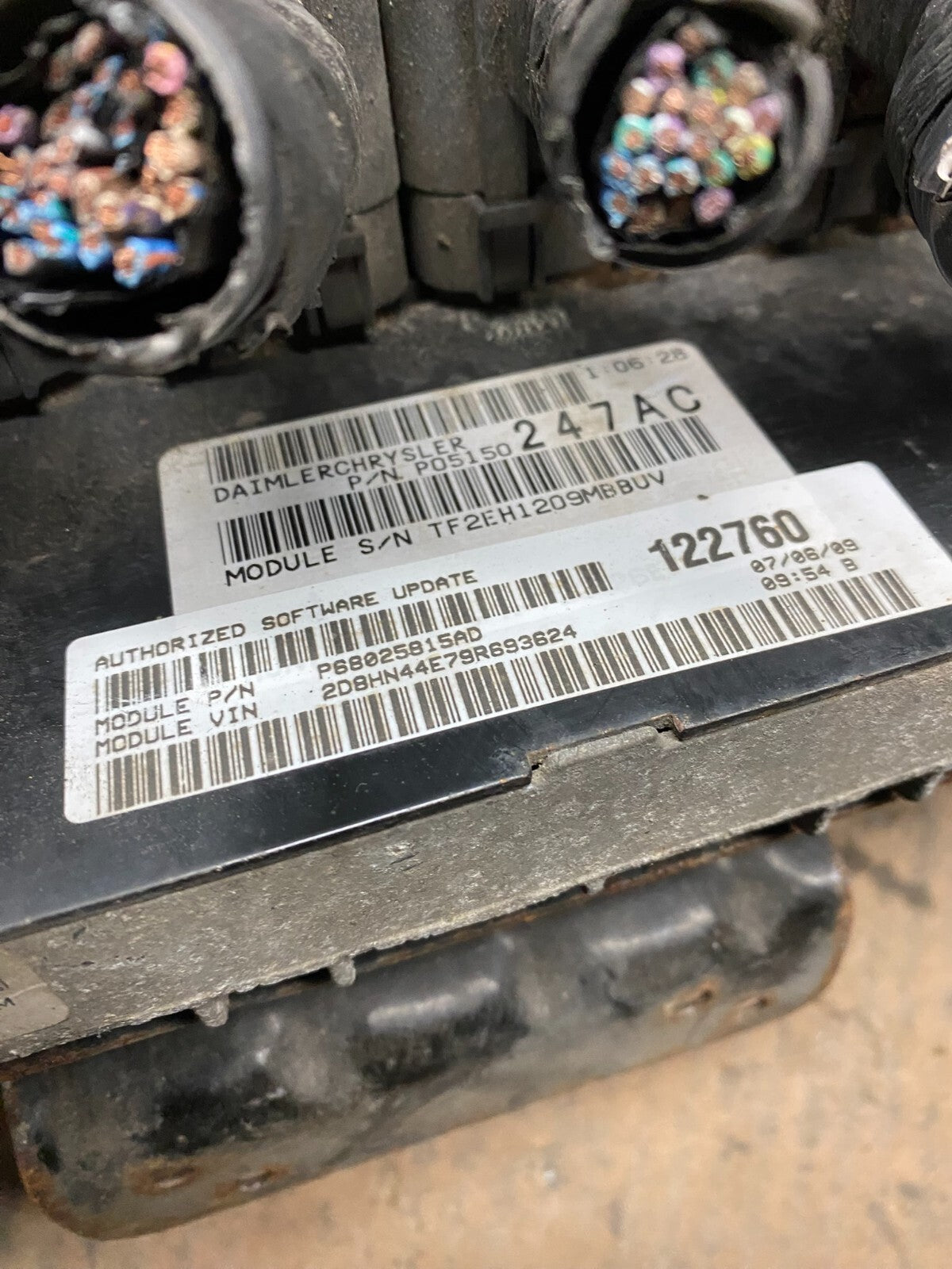 2008 2009 Caravan Town & Country Engine Control ECU p68025815ad G3036 PS3