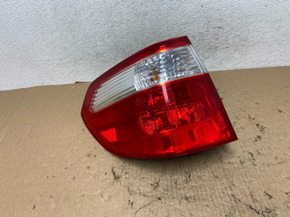 2005 2006 2007 Honda Odyssey Left Driver LH Side Tail Light AF8401 DW0