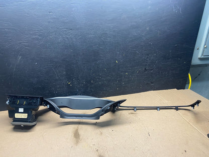 2015-2017 Chrysler 200 Speedometer Cluster Dash Bezel Trim W/ Vent q7273 DG3