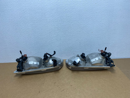2000 to 2001 Toyota Camry Front Left+Right Side Headlights AC1734 DW6