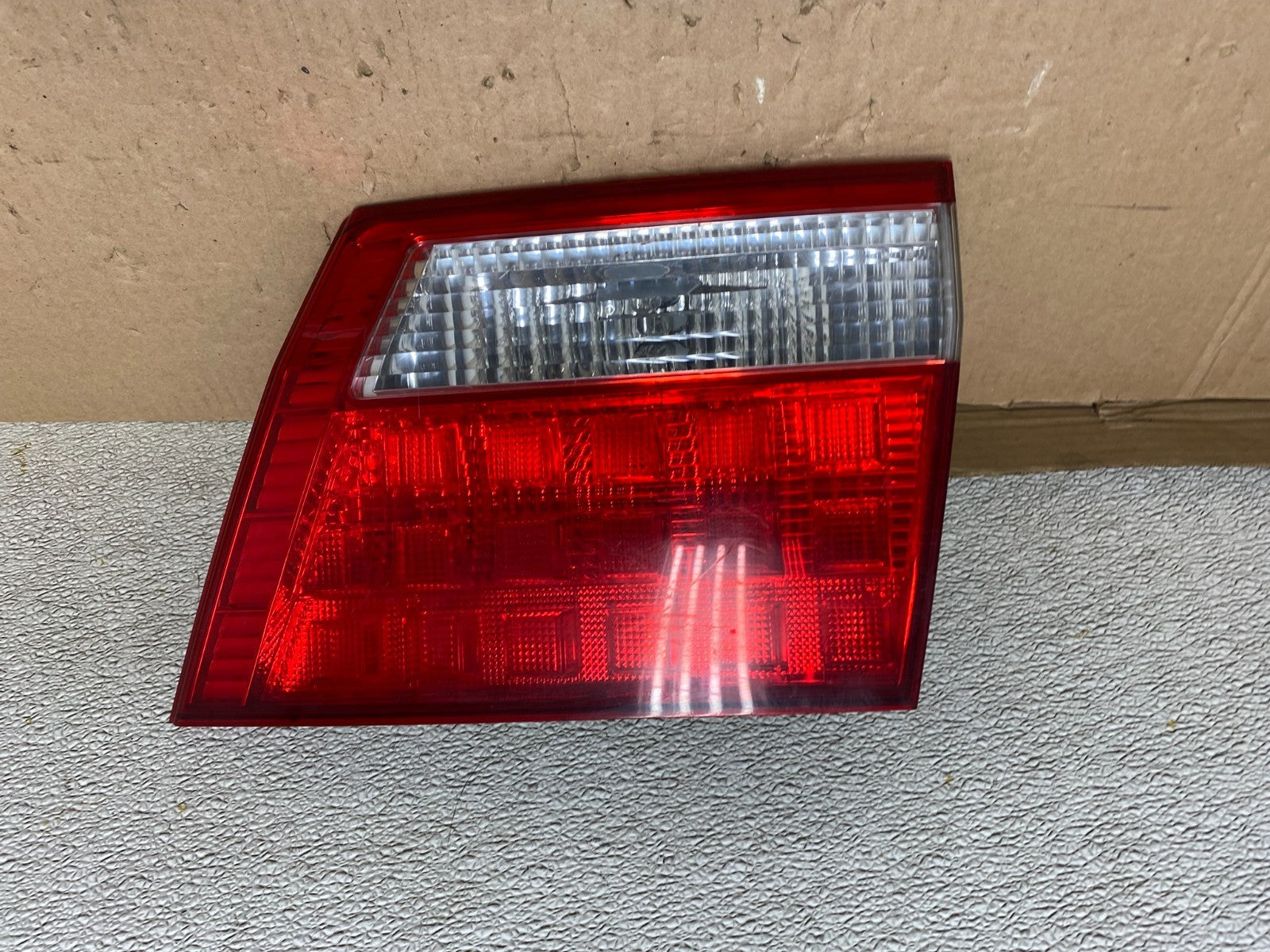 2005 2006 2007 Honda Odyssey Inner Right Passenger RH Tail Light U8525 DW0