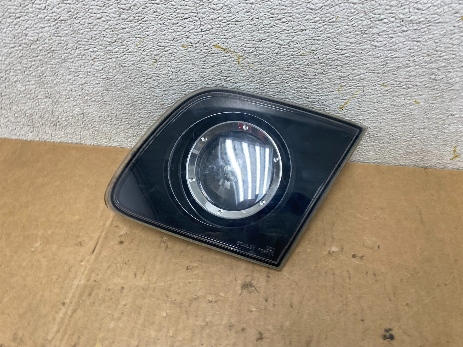 2004 - 2009 Mazda 3 Sedan Right Passenger Rh Side Tail Light inner Q7507 DW1