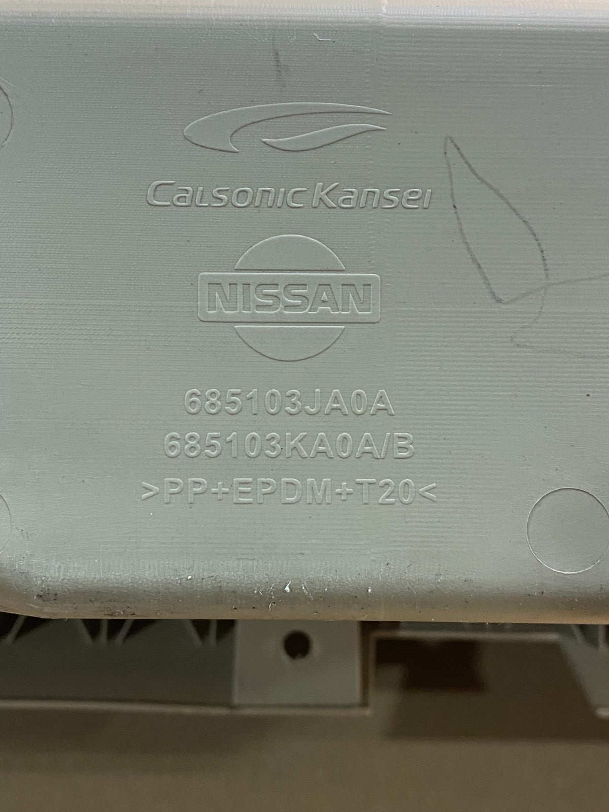 2013-2020 Nissan Pathfinder Front Right Passenger Storage Glove Box AI5241 DG5