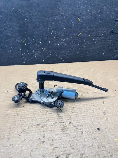 2012 - 2017 Hyundai Veloster Rear Glass Windshield Wiper Motor S3126 DG3