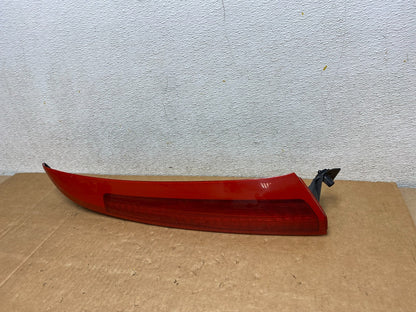 2003 to 2006 Volvo XC90 Right Passenger Side Upper Tail Light I0057 DG11