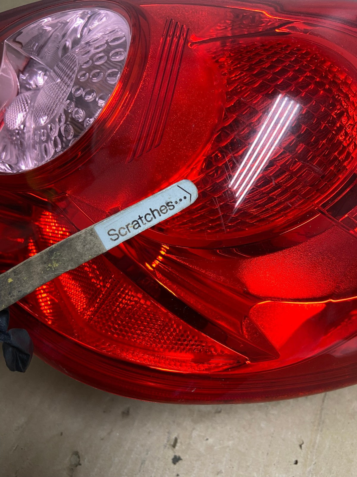 2007 - 2012 Nissan Versa Hatchback Right Passenger Side Tail Light AE9215 LK3