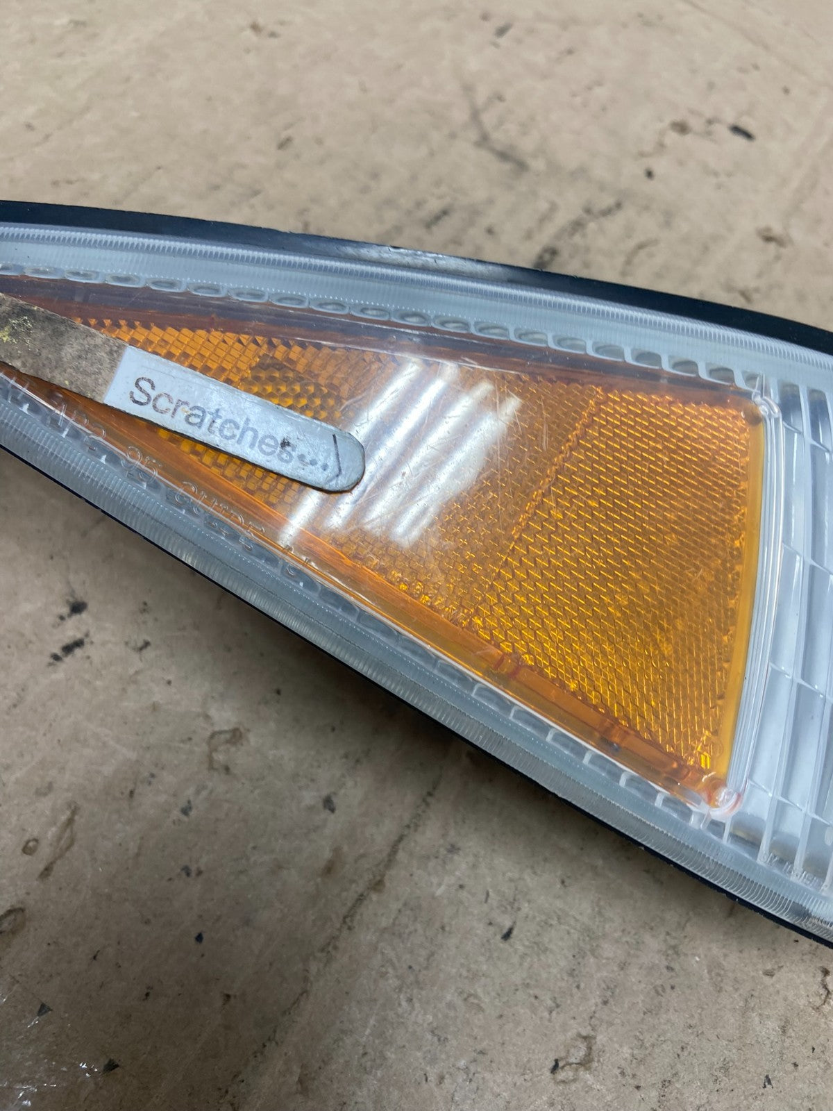 1995 - 1999 Chevrolet Cavalier Right Passenger Turn Signal AE6432 DG3