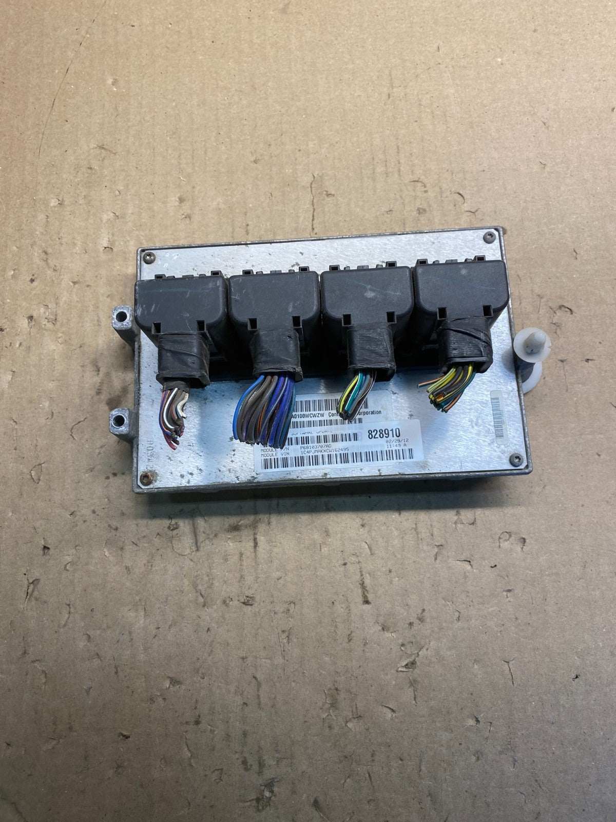 2012 Jeep Liberty 3.7L Engine Control Unit ECU ECM P68103707AD OEM AC0731 DG0