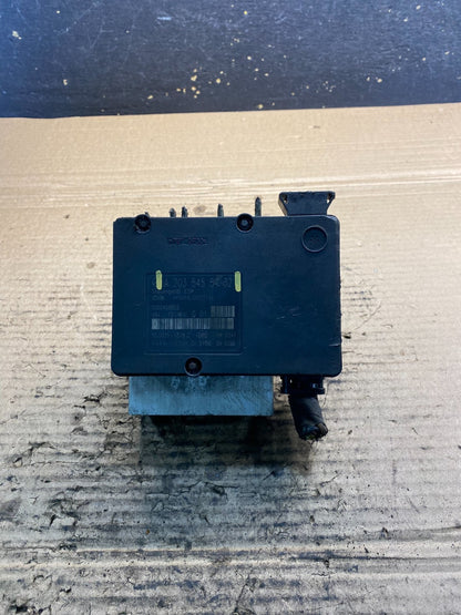 2002-2005 Mercedes W203 C230 CLK500 ABS Anti Lock Brake Pump Module aa3330 DG0