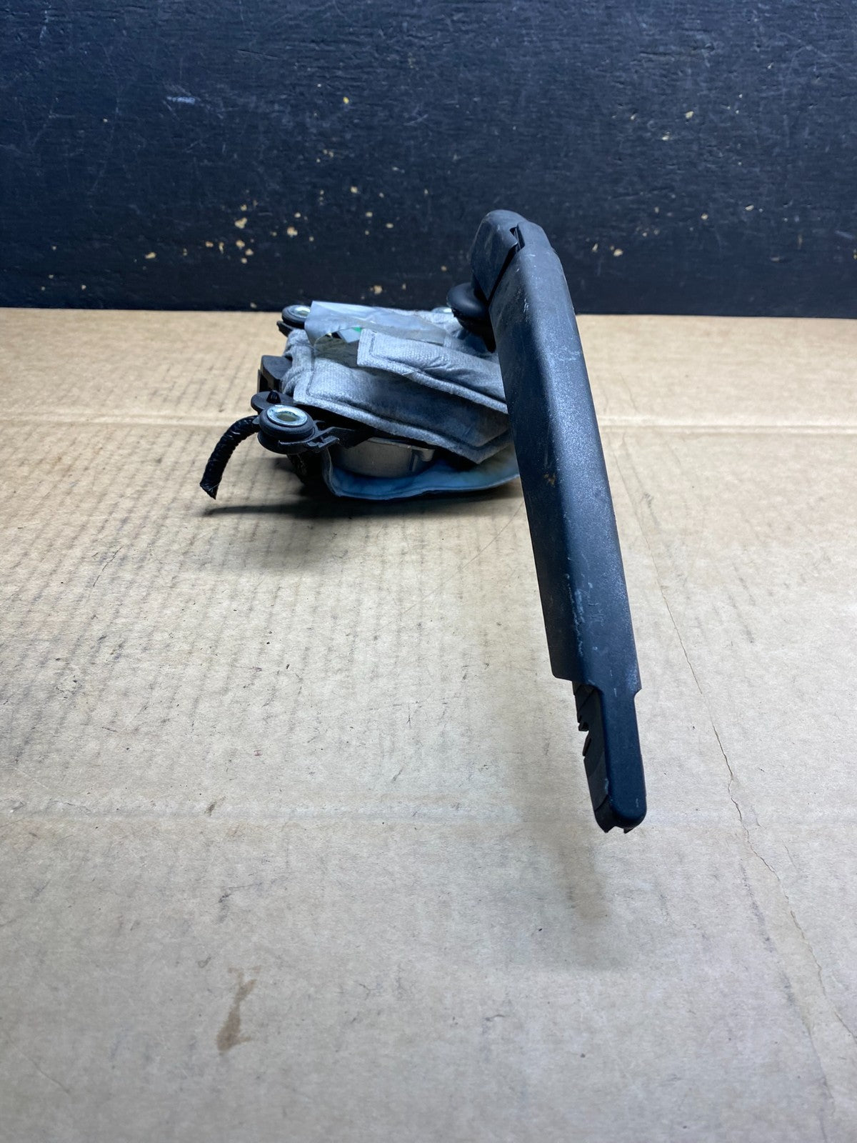 2013-2016 Nissan Pathfinder Back Door Rear Wiper Motor Wiper Blade AB3964 DG2
