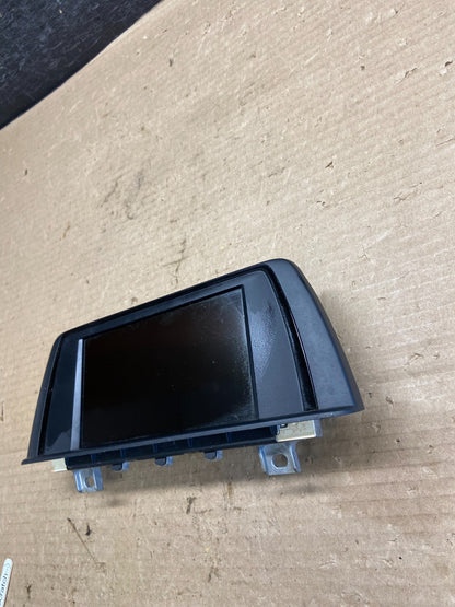 2012-2018 BMW F30 3 320i 328I Navigation Radio Info Display Screen AH3715 DG2