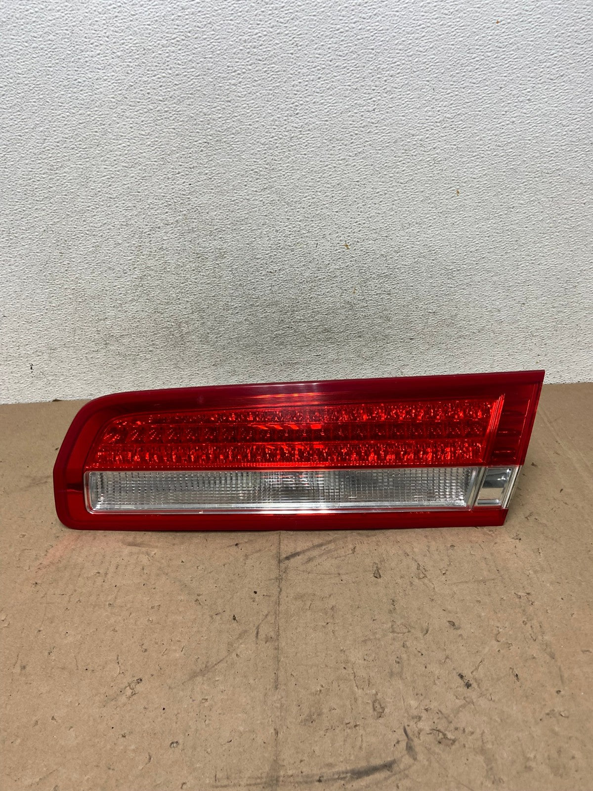 2010 2011 2012 Lincoln MKZ Right Passenger Side Tail Light Inner AG4963 LK0