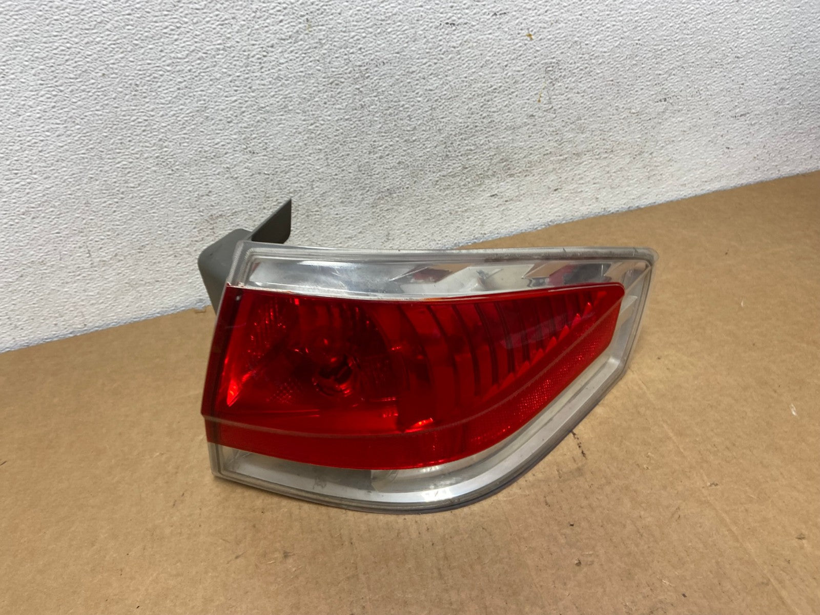 2008 2009 2010 2011 Ford Focus Sedan Right Passenger Tail Light AD5449 LK0